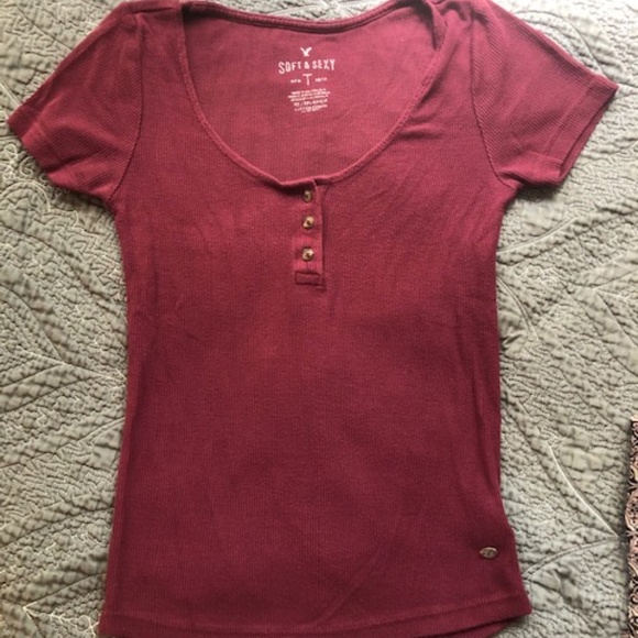 AE Small t-shirt - Picture 1 of 2